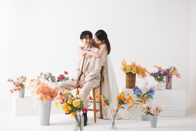 シンプルな中にも華やかさを。