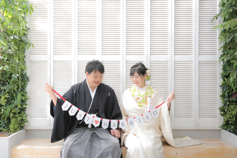 木漏れ日のベンチ