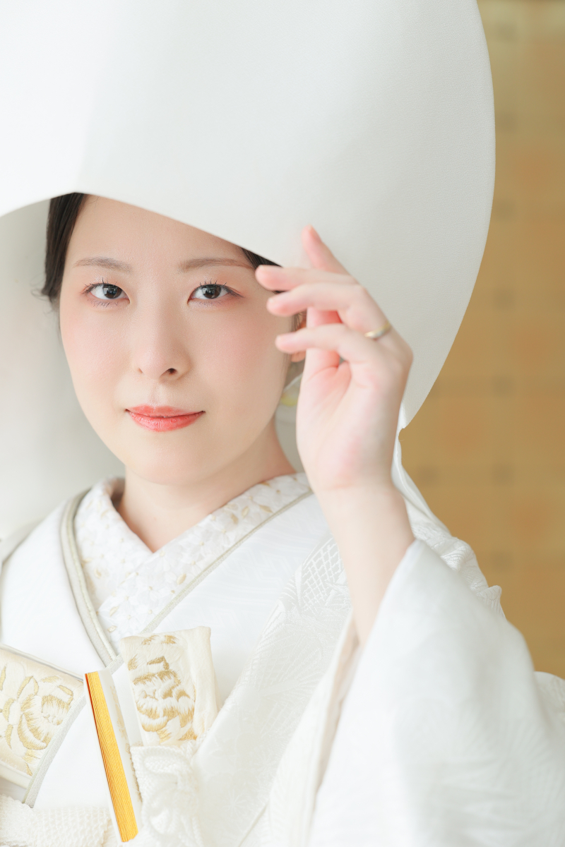 綿帽子に宿る、凛とした美しさ