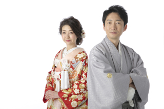 カッチリとシンプルに