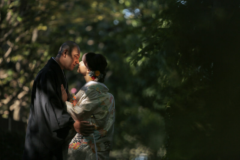 木漏れ日の中で