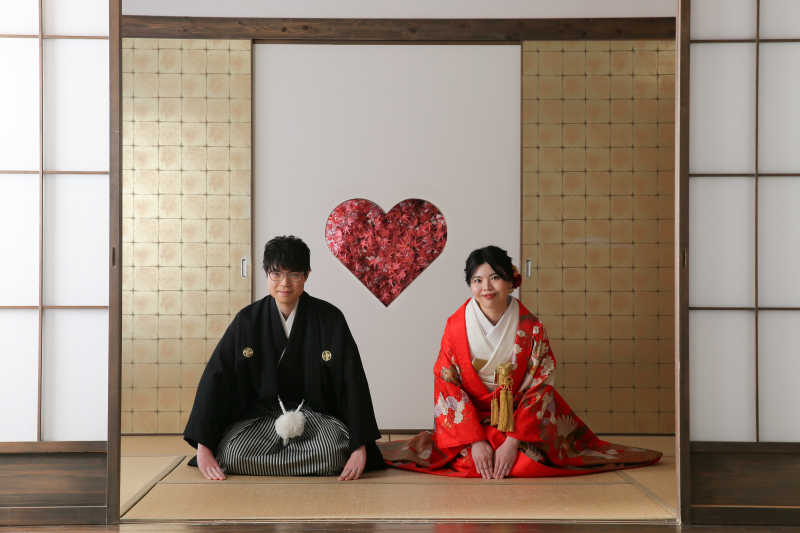 お辞儀ショット