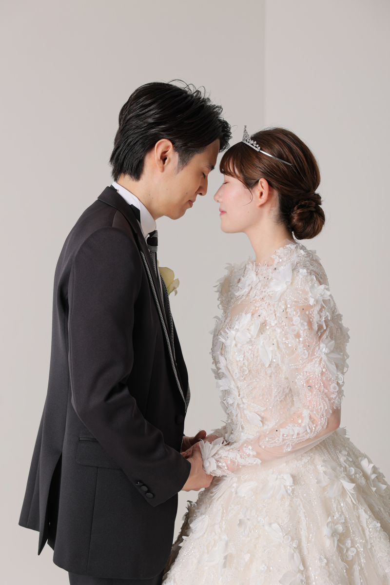 【お二人と叶える！】〜洋装スタジオ撮影〜