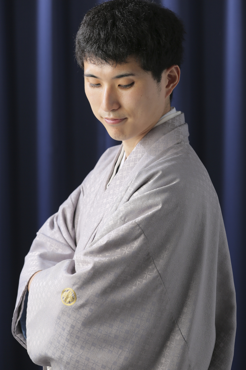 ネイビーカーテン