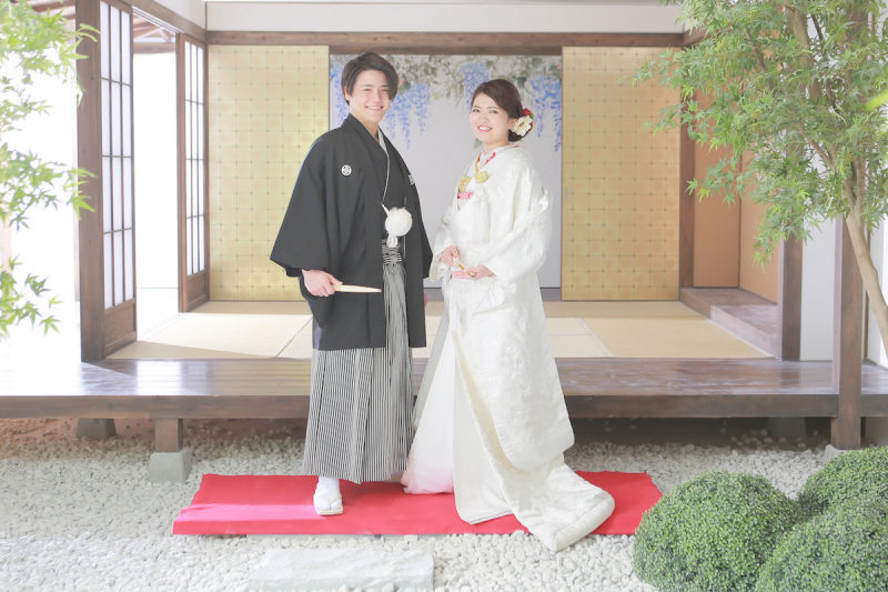 『白無垢＋立ち姿』