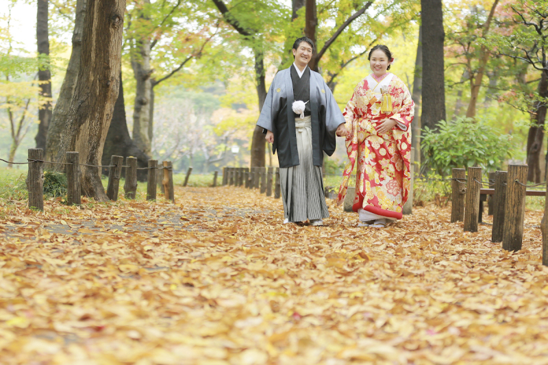 落ち葉の絨毯をお散歩♪