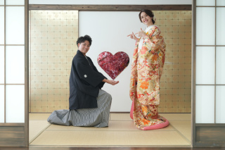 新宿名物！ハートの猪目窓！