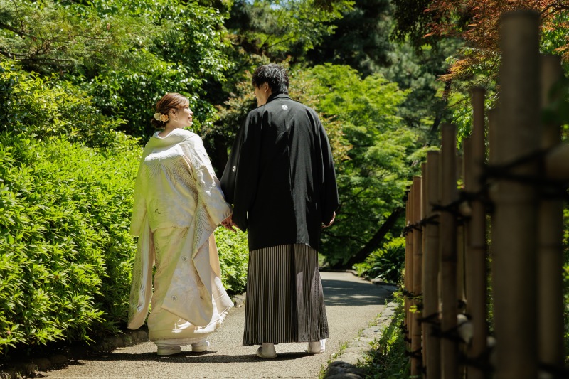 木漏れ日の小径、歩む未来
