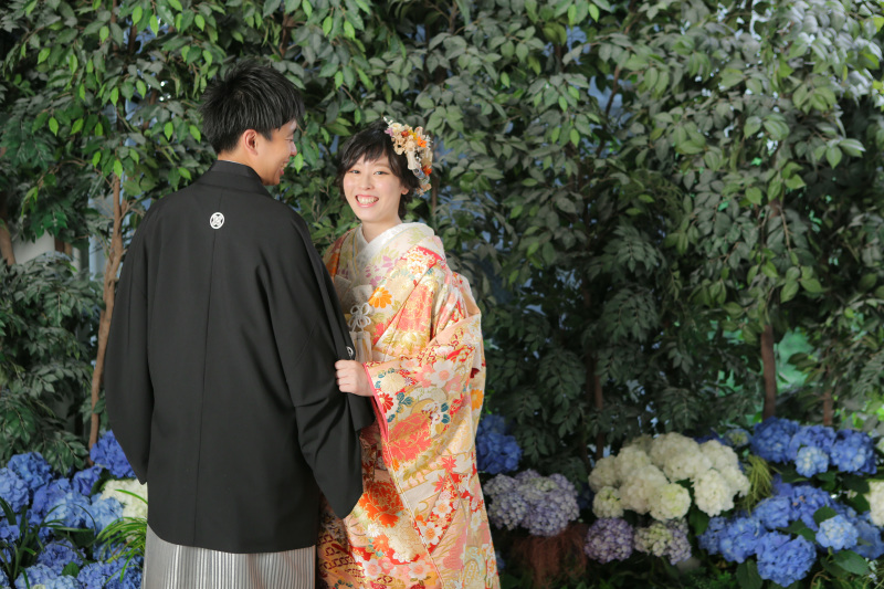 あじさいバックに♬