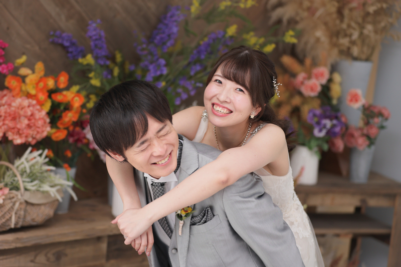 楽しそうにおんぶ！