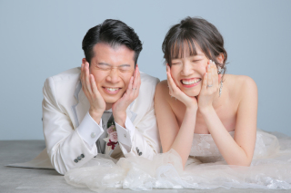 屋内庭園スタジオと洋装ハウススタジオ