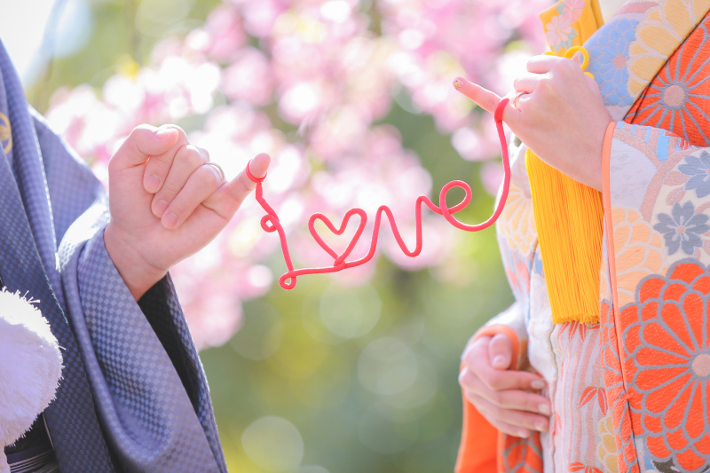 LOVEの赤い糸メインのショット♡