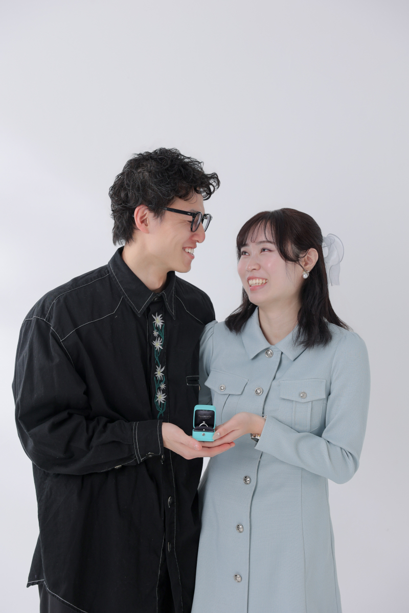 指輪のケースと