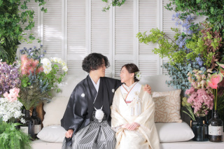 お花に囲まれたスタジオ×和装撮影！
