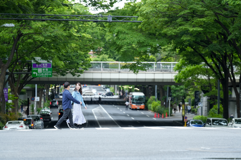 新宿の街へお出かけ！
