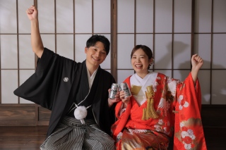 笑顔が素敵なおふたり【屋内庭園スタジオ】