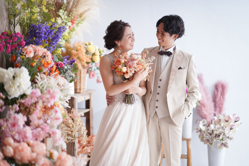 見つめ合いながら