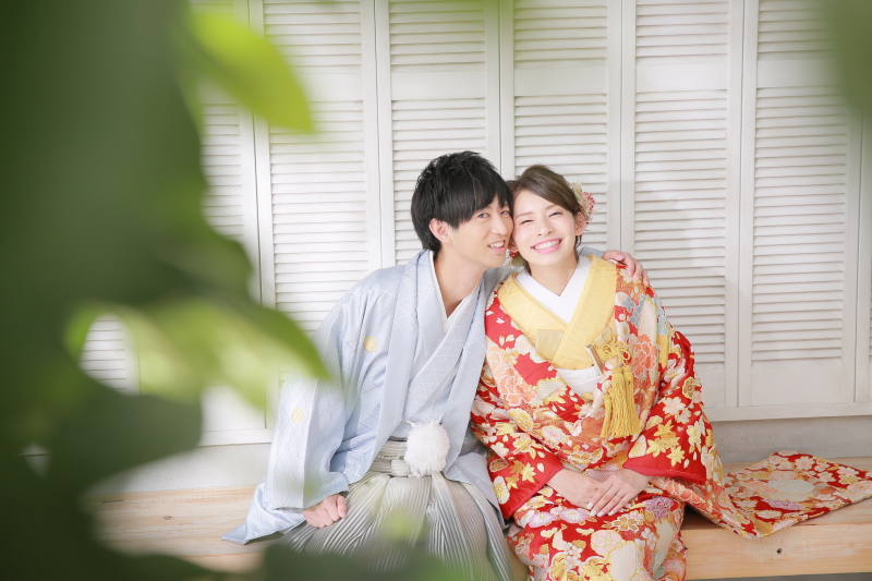 ベンチにもすわっちゃいますよー