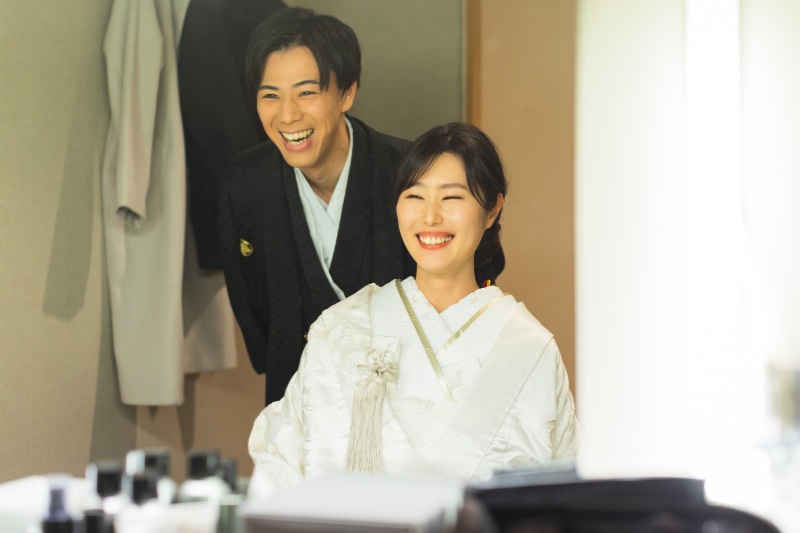 ご新郎様も支度が仕上がったらご対面！