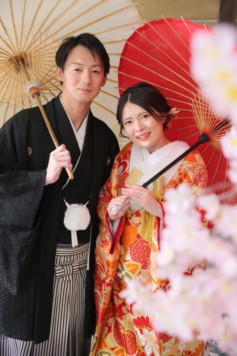 傘と桜で華やかに