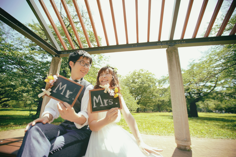 「Mr. & Mrs.」