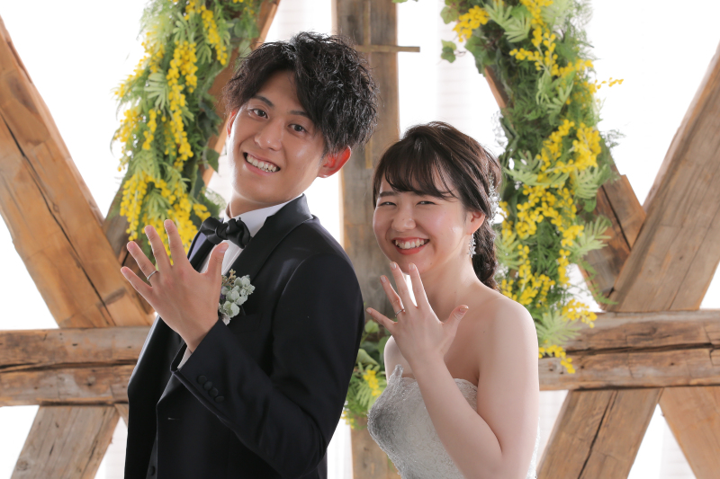 指輪見せつけショット！