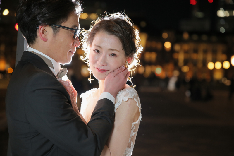 頬に手を添えて