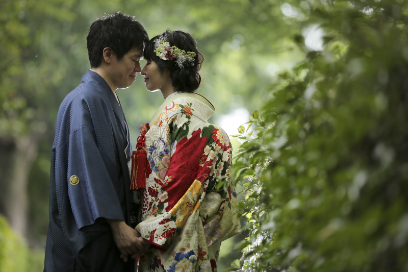 ちょっと恥ずかしいポーズも