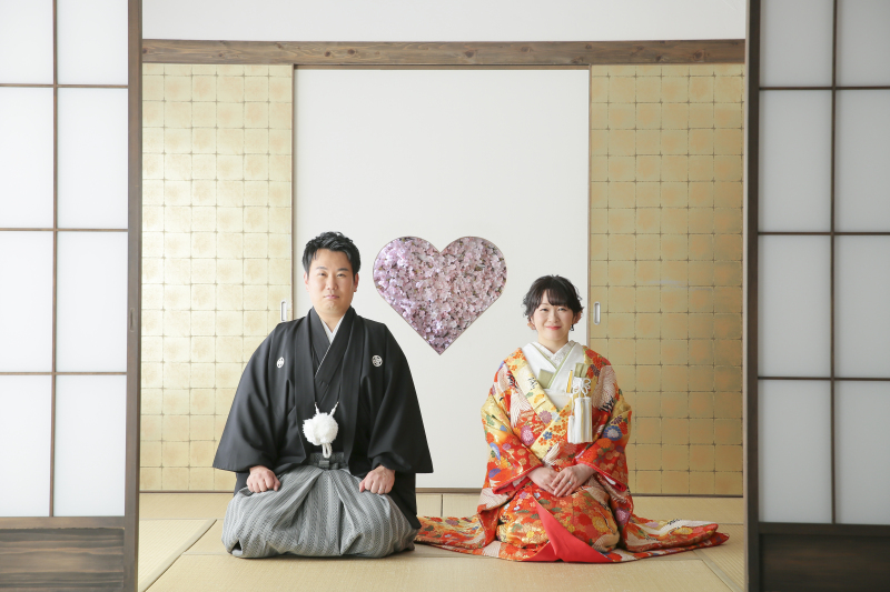 正座でビシッと決めました