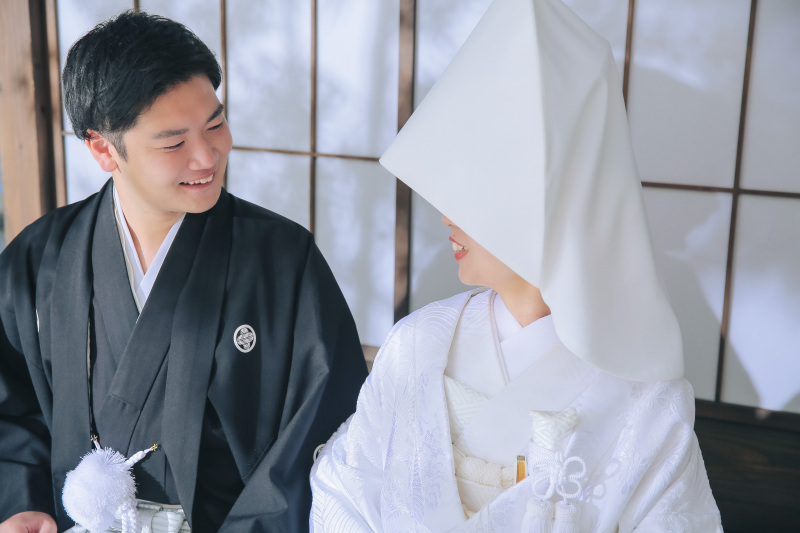 木漏れ日の縁側で