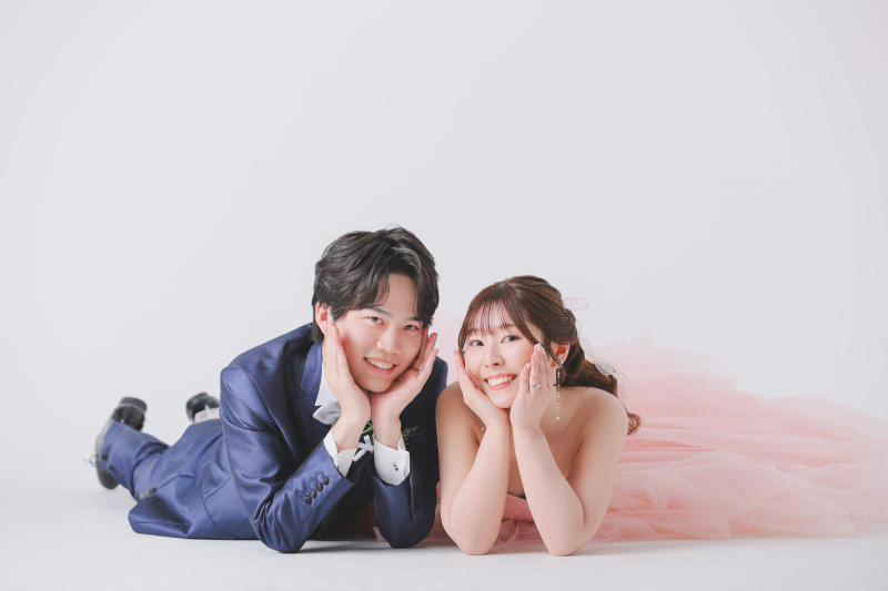 肘付きショット