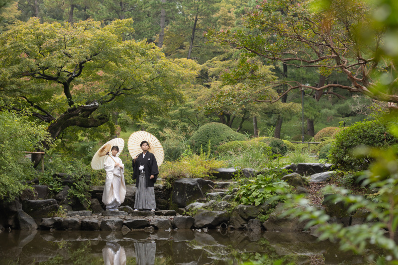 中央の大きな池で
