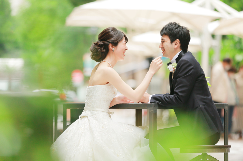 テラス席での１コマを