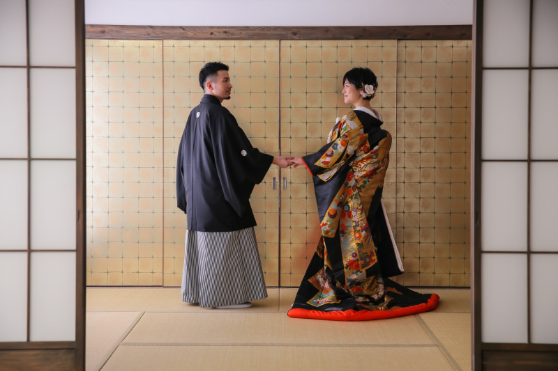 豪華なご衣装の後ろ姿！