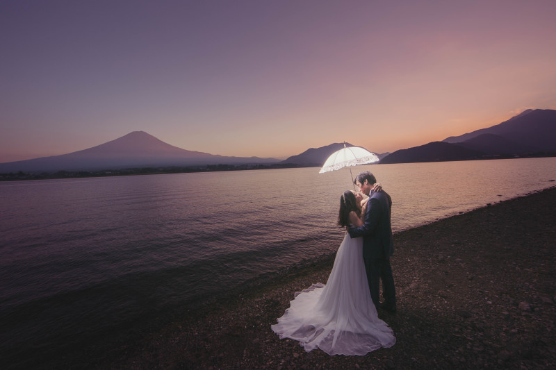 大迫力！富士山で残すウェディングフォト☆