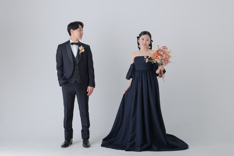 洋装のスタジオ撮影