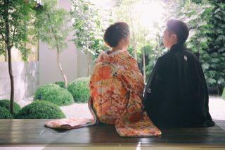 屋内庭園の縁側で！