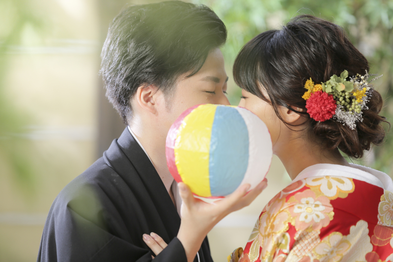 紙風船で隠して