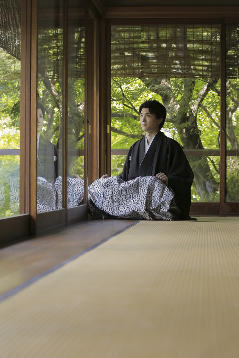 ご新郎様のソロショット。