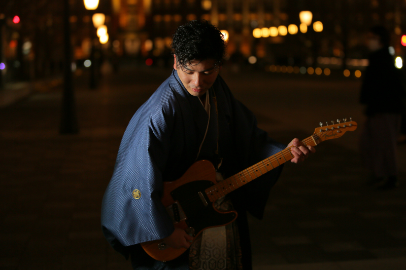 ご新郎様とギター