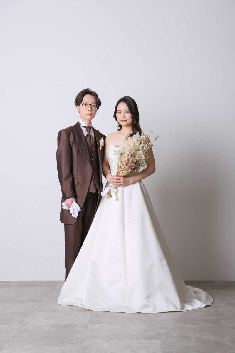 ウェディングドレスから