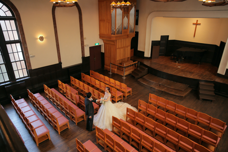 チャペルの真ん中で ver.2