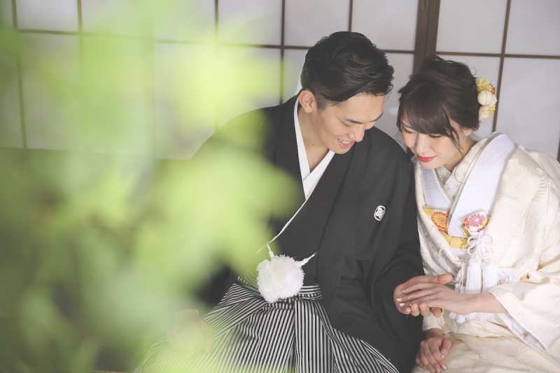 寄り添ったりして