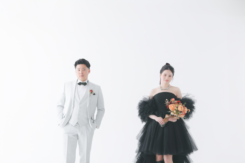 クールな表情で