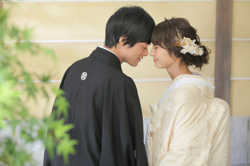 おでこを合わせてもらって