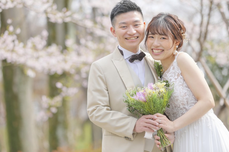 スタジオアクア新宿店です。桜の開花状況です。 