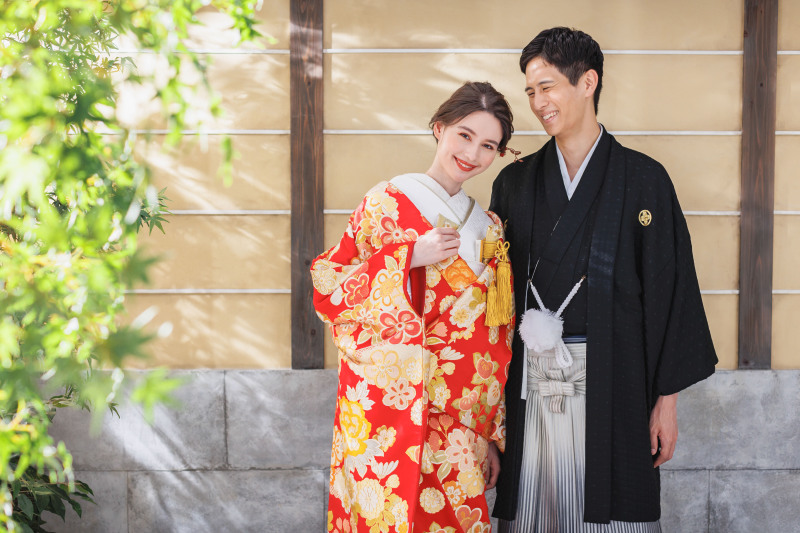 【ドレスも着物も!】洋装ロケーション+屋内庭園スタジオ◇台紙付写真1冊+20ページアルバム