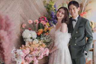 【ドレス/タキシード・ヘアメイク付き！】洋装ハウススタジオ＊基本台紙＊1カットデータ＊美肌小顔スタイルアップ付き＊