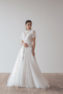 【REVIA(レヴィア)】NO-01