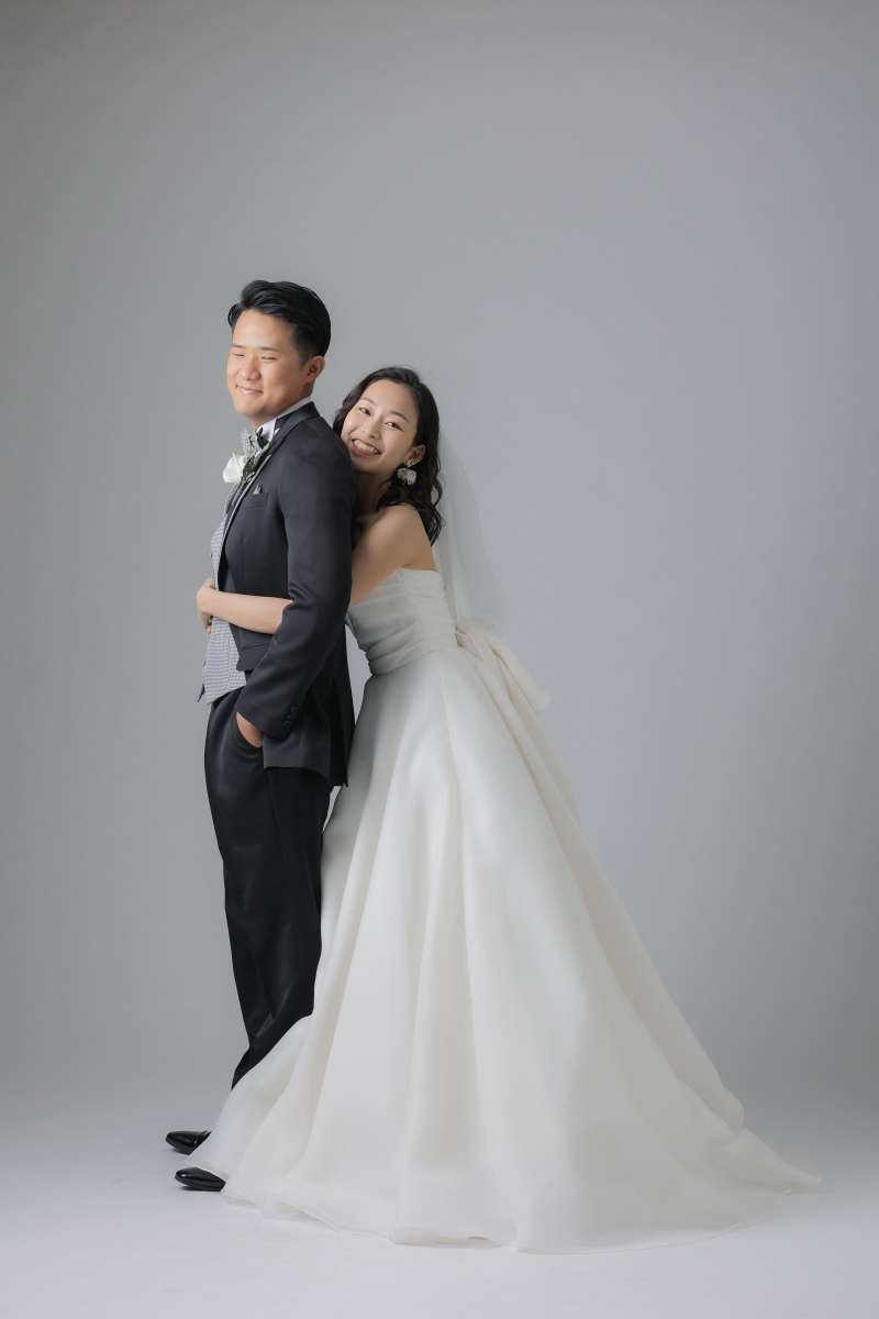 後ろからぎゅっと